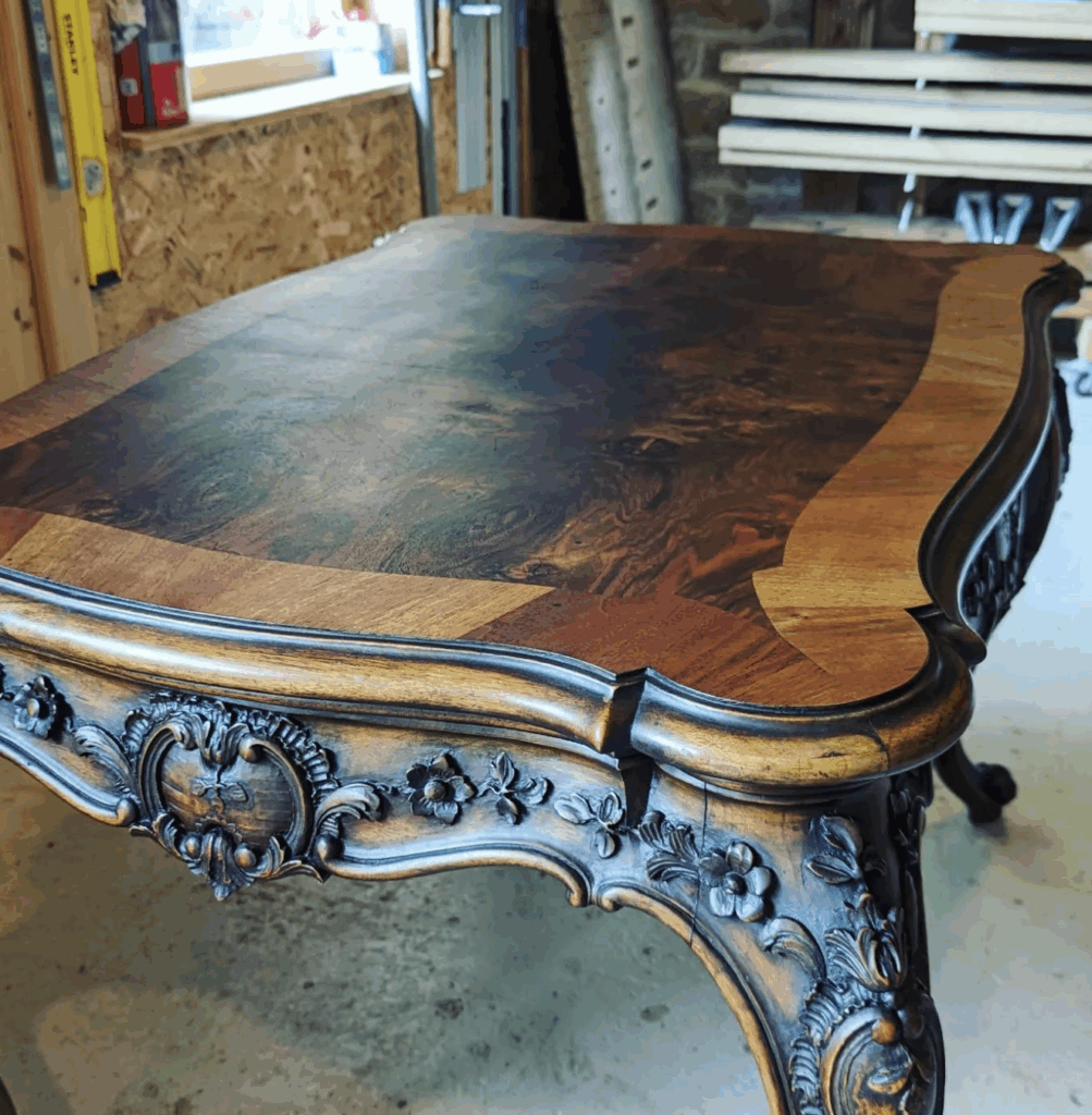 restauration d'une table à manger